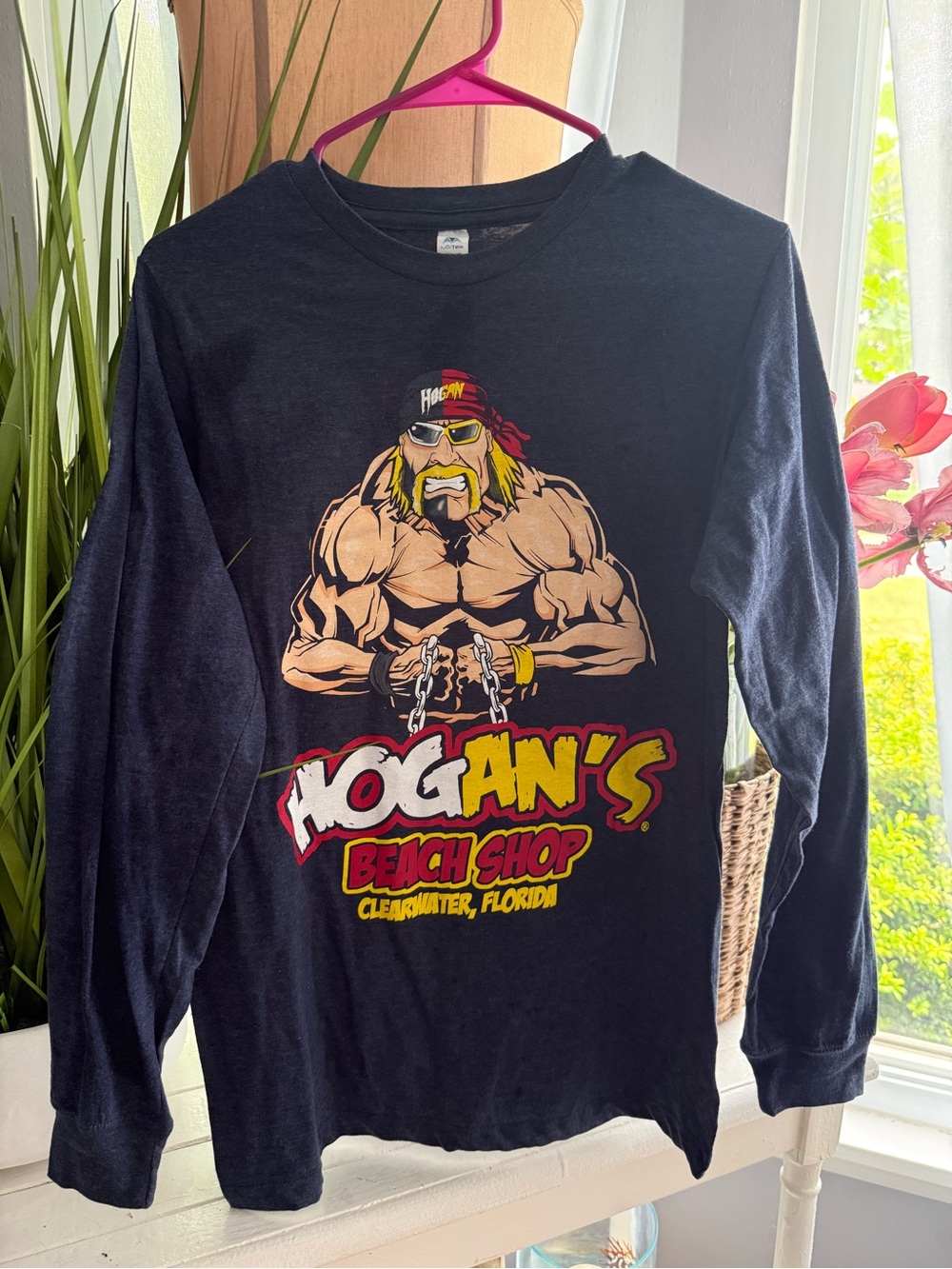 Hulk Hogan Beach Shop Clearwater LS T-Shirt Size Small RARE